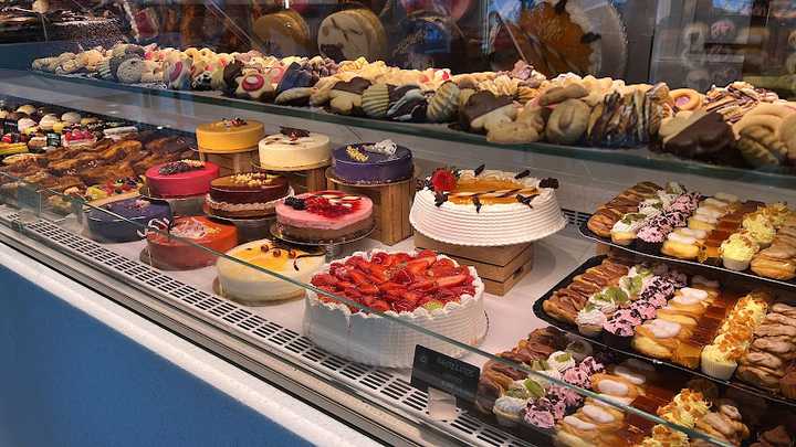 Fotografia tomada fuera de La Emilita - Panadería en San Sebastián de los Reyes, Madrid