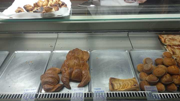 Fotografia tomada fuera de La Espiga Dorada - Bakery en Barbastro, Huesca