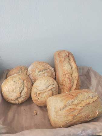 Fotografia tomada fuera de La Ficel Ribadeo - Tienda de alimentación en Ribadeo, Lugo