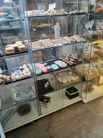 Fotografia tomada fuera de La Guinda - Pastelería en Sant Joan d'Alacant, Alicante