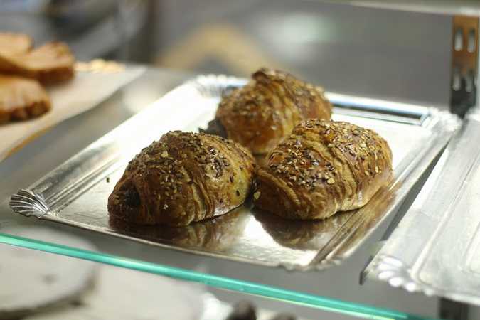 Fotografia tomada fuera de La joya del pan - Pastelería en Madrid, Madrid