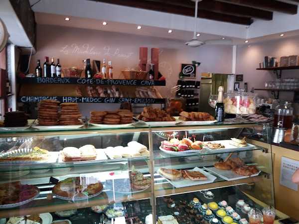 Fotografia tomada fuera de La Madeleine de Proust Santa Catalina - Bakery en Palma, Baleares