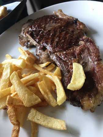 Fotografia tomada fuera de La Modernista Bar - Restaurante - restaurantes en Hoz de Anero, Cantabria