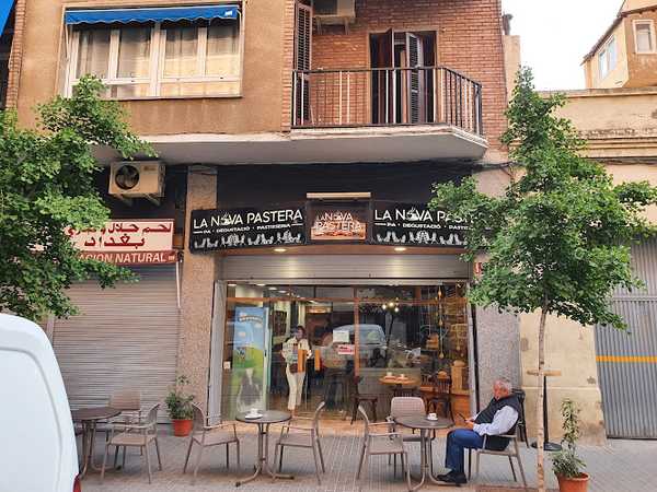 Fotografia tomada fuera de La Nova Pastera - Forn de pa en Lleida, Lleida