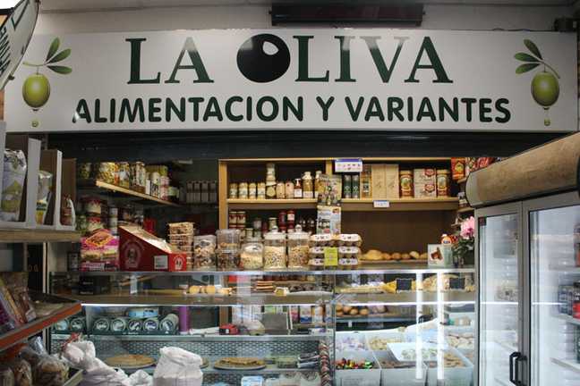 Fotografia tomada fuera de La Oliva Alimentación - Tienda de alimentación en Madrid, Madrid