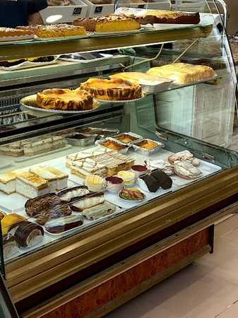 Fotografia tomada fuera de A Doceira de Elvira - Pastelería en O Milladoiro, A Coruña