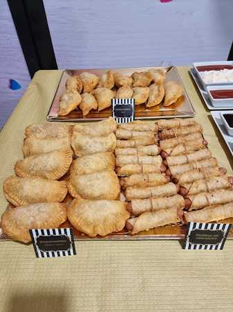 Fotografia tomada fuera de BakEry cafetería-pasteleria - Pastelería en Monforte de Lemos, Lugo