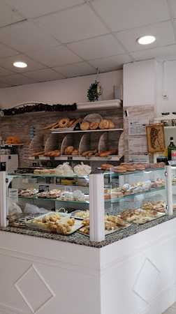 Fotografia tomada fuera de LA QUILMEÑA - Cafetería en Vilanova i la Geltrú, Barcelona