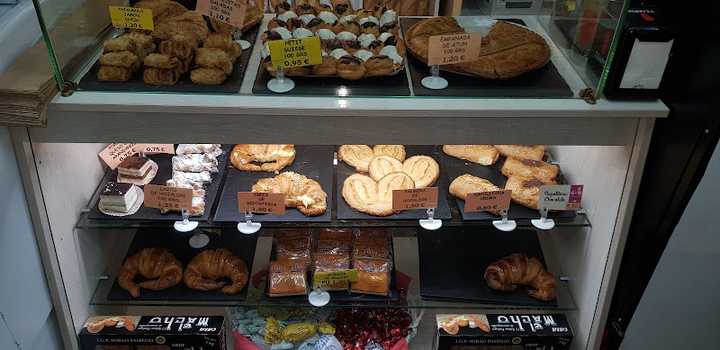 Fotografia tomada fuera de La Sede De Celia - Cafetería en Santander, Cantabria