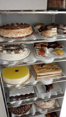 Fotografia tomada fuera de La Tahona - Panadería en Villafranca de los Barros, Badajoz