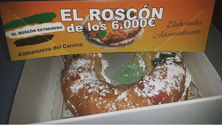 Fotografia tomada fuera de La Tahona de Arriba - Bakery en Aldeanueva del Camino, Cáceres