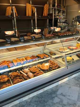 Fotografia tomada fuera de La Tassa D'Or - cafeterías en Barcelona, Barcelona