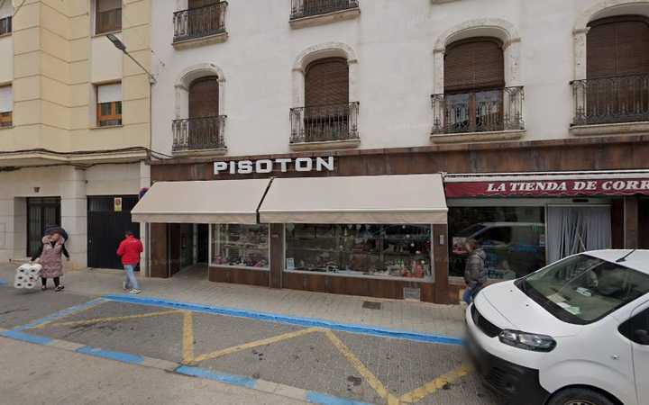 Fotografia tomada fuera de LA TIENDA DE CORREOS. - Supermercado en Villarrobledo, Albacete