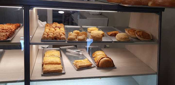 Fotografia tomada fuera de La Vitoriana - Panadería en Callosa de Segura, Alicante