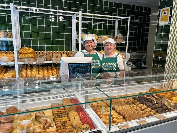 Fotografia tomada fuera de La Vitoriana - Panadería en Vitoria-Gasteiz, Álava