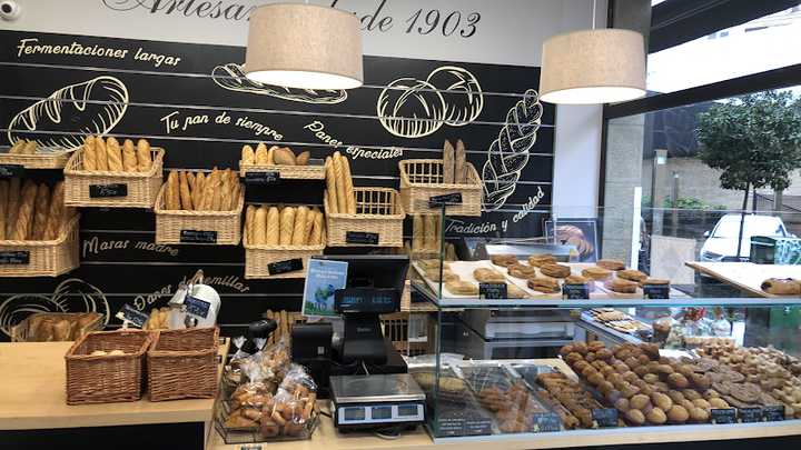 Fotografia tomada fuera de La Vitoriana - Panadería en Vitoria-Gasteiz, Álava