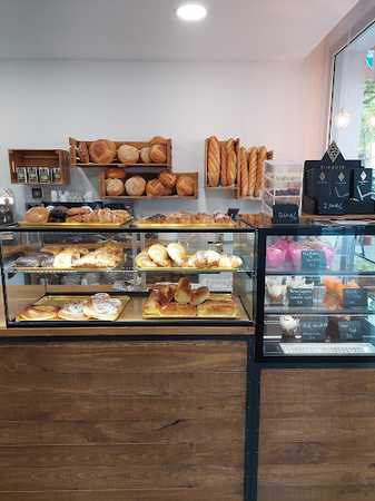 Fotografia tomada fuera de La Xocolatona - Pastisseria en Tona, Barcelona