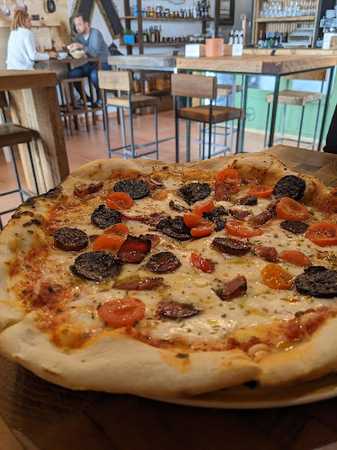 Fotografia tomada fuera de LAEQUIS - restaurantes en Enix, Almería