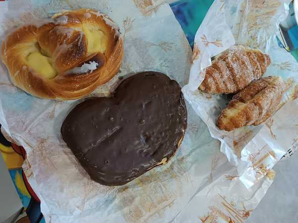 Fotografia tomada fuera de BAPOR - Pastelería en Burgos, Burgos