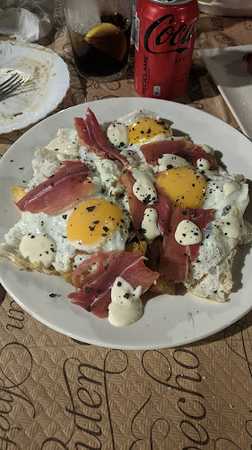 Fotografia tomada fuera de Bar Alcocer - restaurantes en Alcocer de Planes, Alicante