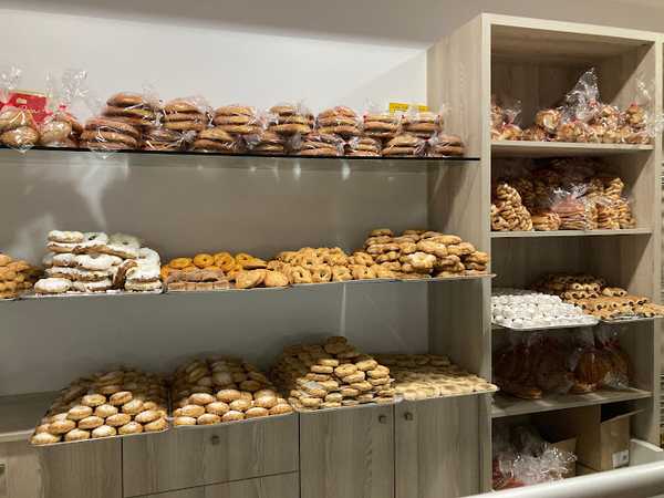 Fotografia tomada fuera de Las Marquesas Panaderia-Confiteria - Pastelería en Fuente Alamo, Murcia