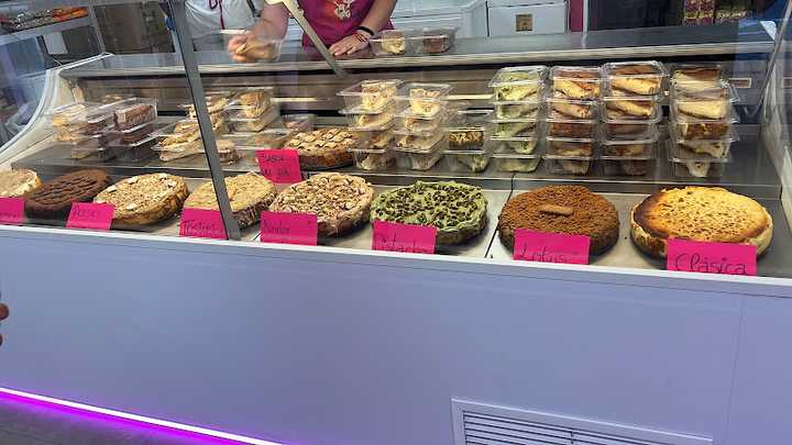 Fotografia tomada fuera de Las Tartas de Julita - Pastelería en Alicante, Alicante