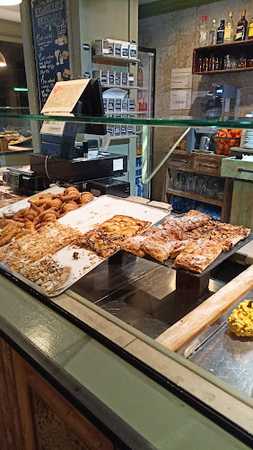 Fotografia tomada fuera de Leboel Vilassar de Mar - Cafetería en Vilassar de Mar, Barcelona
