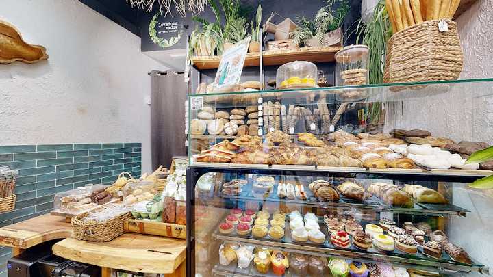 Fotografia tomada fuera de Levaduramadre - Panadería en Barcelona, Barcelona