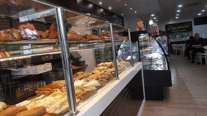 Fotografia tomada fuera de Liaopastel - Pastelería en Borriana, Castellón