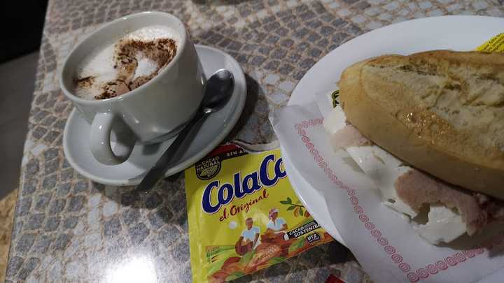Fotografia tomada fuera de Bar cafetería El Parral - cafeterías en Las Palmas de Gran Canaria, Las Palmas