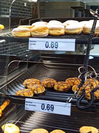Fotografia tomada fuera de Lidl - Supermercado de descuentos en Tàrrega, Lleida