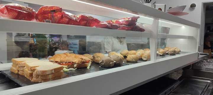 Fotografia tomada fuera de Bar Cafeteria Stop - restaurantes en Arguineguín, Las Palmas