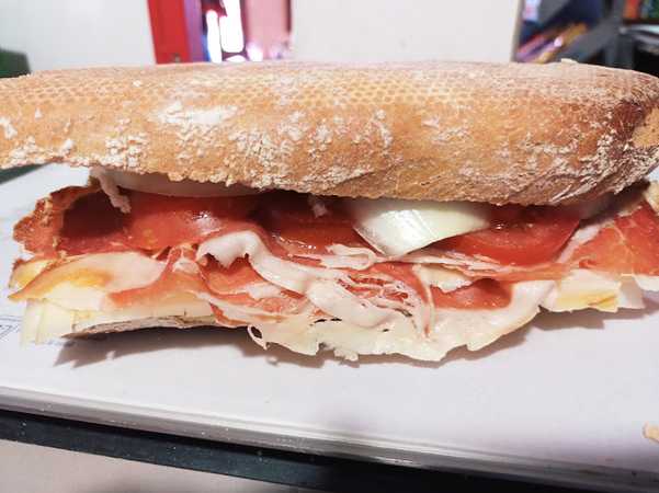 Fotografia tomada fuera de Bar Casa Suárez - bares en Santolaya de Cabranes, Asturias