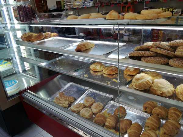 Fotografia tomada fuera de Los Hornitos Panadería - Panadería en Getafe, Madrid