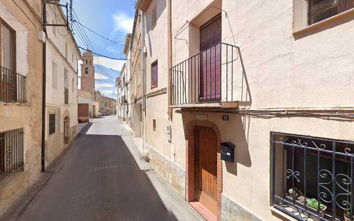 Fotografia tomada fuera de Lucia Marques - Panadería en Castillonroy, Huesca