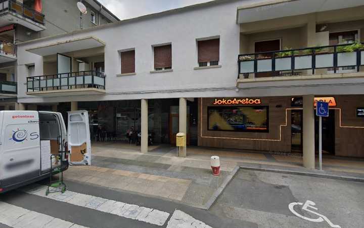Fotografia tomada fuera de Luis María Temprano Plazaola - Panadería en Azkoitia, Gipuzkoa