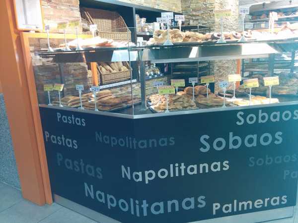 Fotografia tomada fuera de Lupa Supermercados - Supermercado en Reinosa, Cantabria