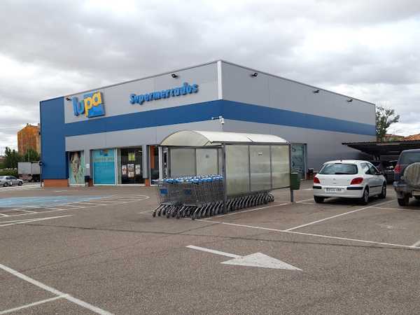 Fotografia tomada fuera de Lupa Supermercados - Supermarket en Peñafiel, Valladolid