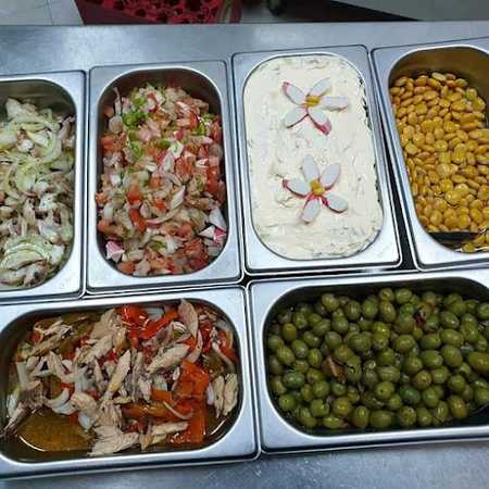 Fotografia tomada fuera de Luxia Cafetería - cafeterías en Minas de Riotinto, Huelva