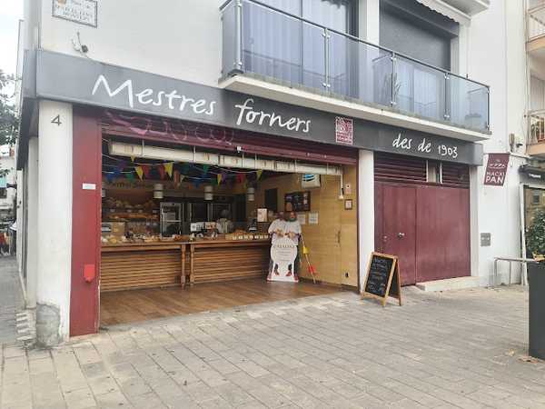 Fotografia tomada fuera de MacxiPa - Panadería en El Masnou, Barcelona