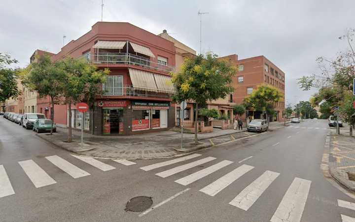Fotografia tomada fuera de MacxiPa - Panadería en Mataró, Barcelona