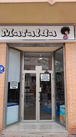 Fotografia tomada fuera de Mafalda - Tienda de alimentación en Mutxamel, Alicante