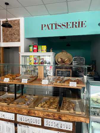 Fotografia tomada fuera de Manjares - Pastelería en Port d'Alcúdia, Baleares