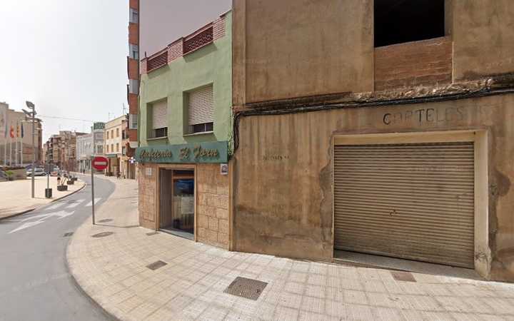 Fotografia tomada fuera de Manuel Cristóbal Herrando Salvador - Panadería en L'Alcora, Castellón