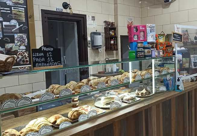 Fotografia tomada fuera de Mar del Plata Empanadas Argentinas Granollers - Restaurante argentino en Granollers, Barcelona