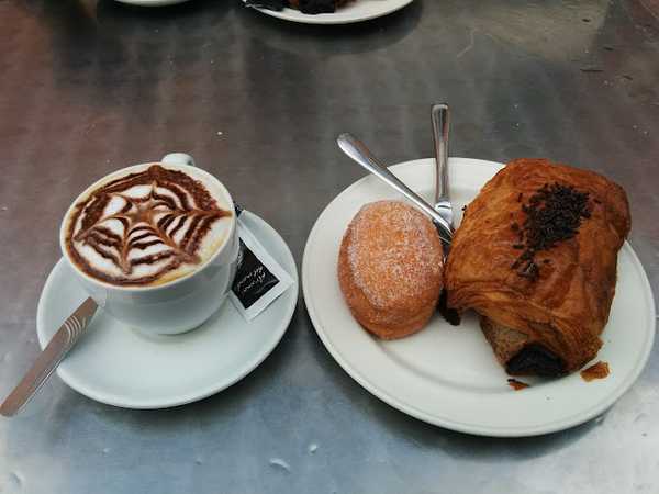 Fotografia tomada fuera de María Aránzazu Pereña Cenizo - Pastelería en Errenteria, Gipuzkoa