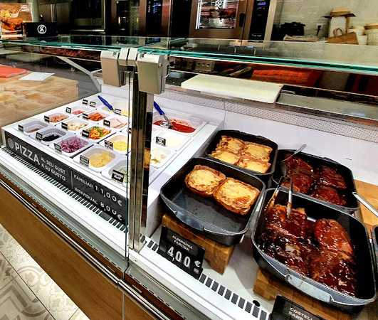 Fotografia tomada fuera de Mercadona - Supermercat en La Seu d'Urgell, Lleida