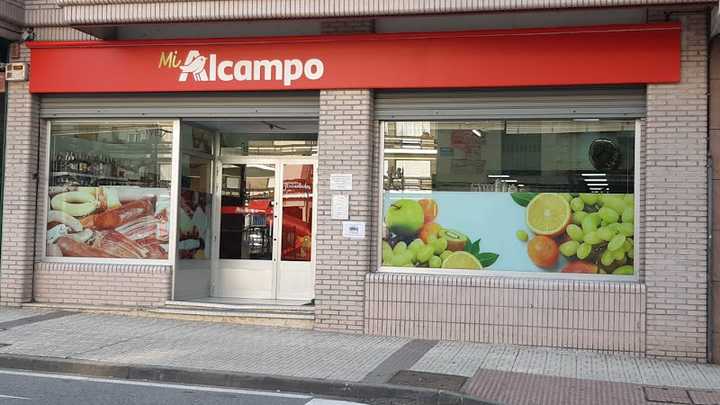 Fotografia tomada fuera de Mi Alcampo - Supermercado en Trespaderne, Burgos