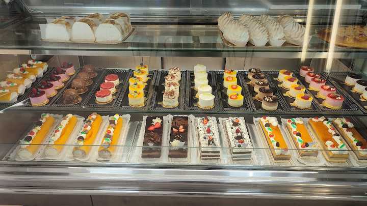 Fotografia tomada fuera de Miquel Pastisser - Pastelería en Sant Joan de Vilatorrada, Barcelona