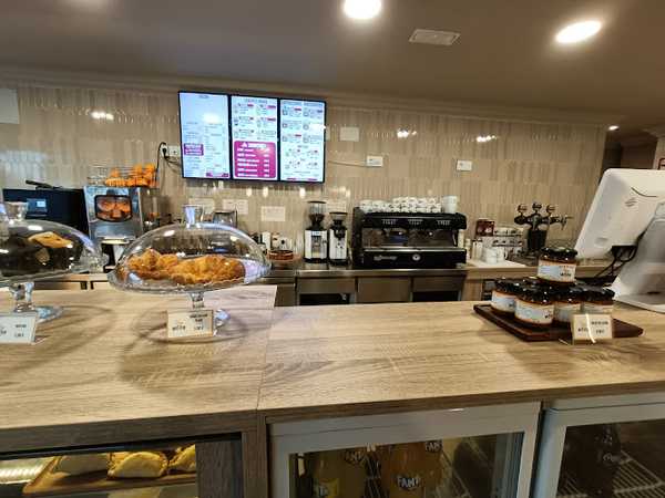 Fotografia tomada fuera de Moon The New Croissant - cafeterías en Pozuelo de Alarcón, Madrid